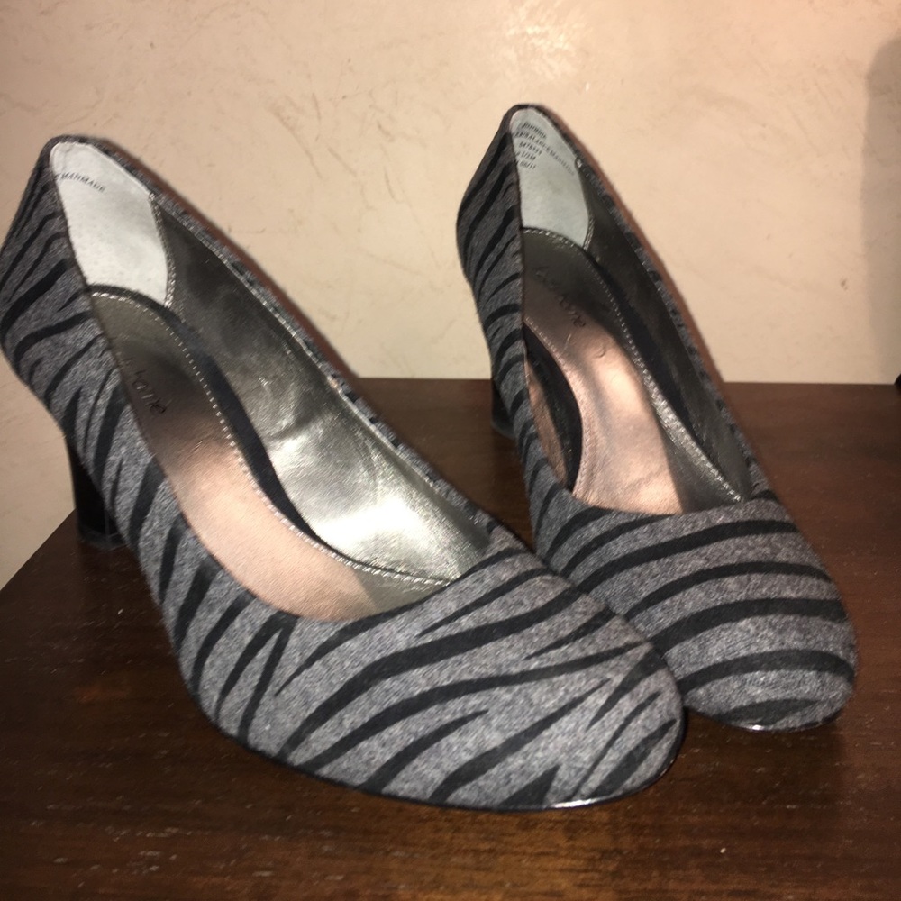 Liz Claiborne shoes